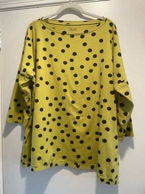 MXM Matthildur Lime Lemon Dot Black Polka Dot Boxy Side Slit Tee